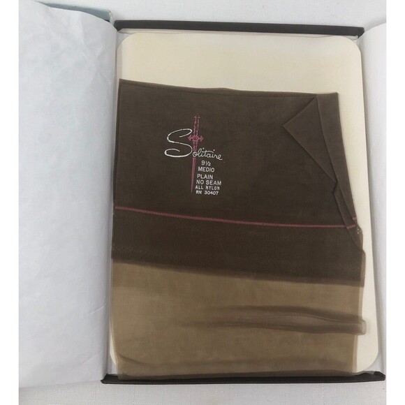 Solitaire Thigh High Nylons Seamless Medio 9 1/2 Medium New - Picture 2 of 3